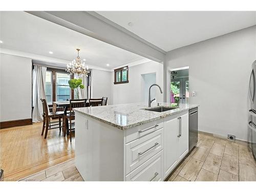 77 Proctor Boulevard, Hamilton, ON - Indoor Photo Showing Kitchen With Upgraded Kitchen