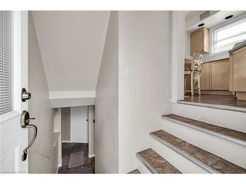 894 Garth Street, Hamilton, ON - Indoor Photo Showing Other Room