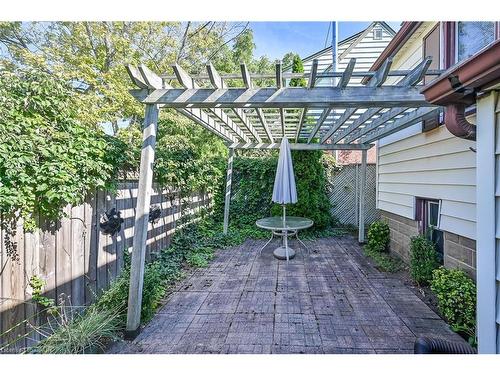 894 Garth Street, Hamilton, ON - Outdoor