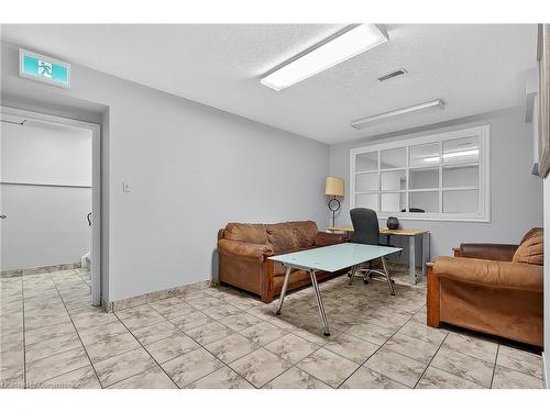 43 Dupont Street E, Waterloo, ON - Indoor Photo Showing Other Room