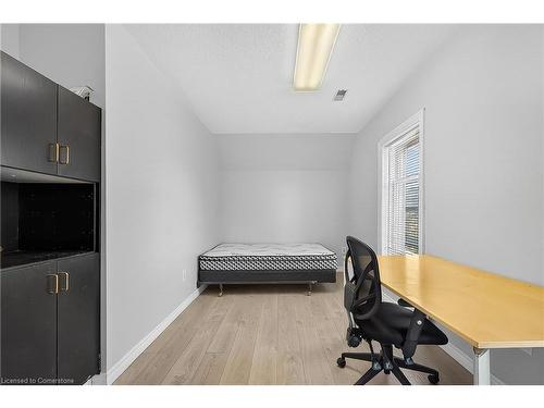 43 Dupont Street E, Waterloo, ON - Indoor Photo Showing Office