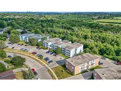 307-91 Conroy Crescent  Guelph, ON N1G 2V5