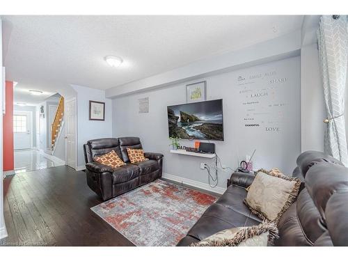 6-430 Mapleview Drive E, Barrie, ON - Indoor Photo Showing Living Room