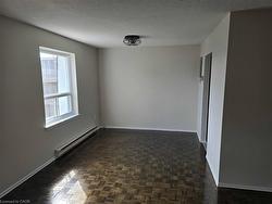 101-5291 Lakeshore Road  Burlington, ON L7L 1C7