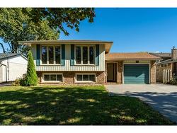 12 Shoreline Drive  St. Catharines, ON L2N 3V8