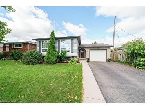 12 Glen Valley Drive, Hamilton, ON - Outdoor With Facade