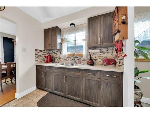12 Glen Valley Drive, Hamilton, ON - Indoor Photo Showing Kitchen With Double Sink