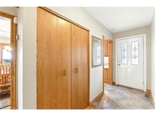 298 Glen Afton Drive, Burlington, ON - Indoor Photo Showing Other Room