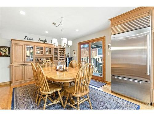 298 Glen Afton Drive, Burlington, ON - Indoor Photo Showing Dining Room