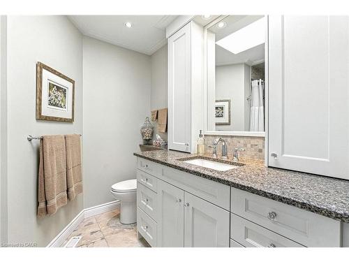 298 Glen Afton Drive, Burlington, ON - Indoor Photo Showing Bathroom
