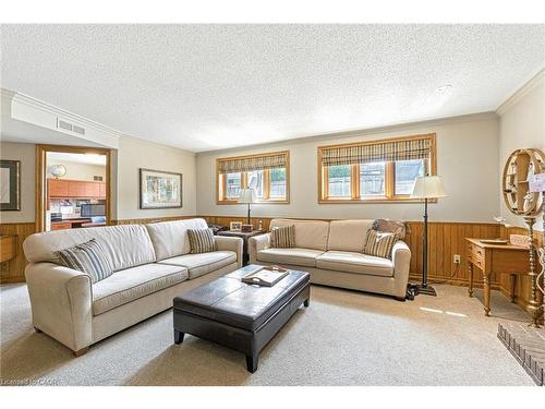 298 Glen Afton Drive, Burlington, ON - Indoor Photo Showing Living Room
