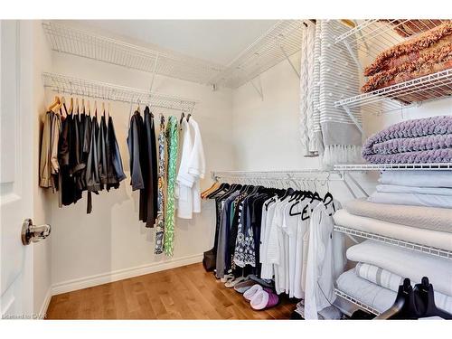 53-435 Winchester Drive, Waterloo, ON - Indoor With Storage