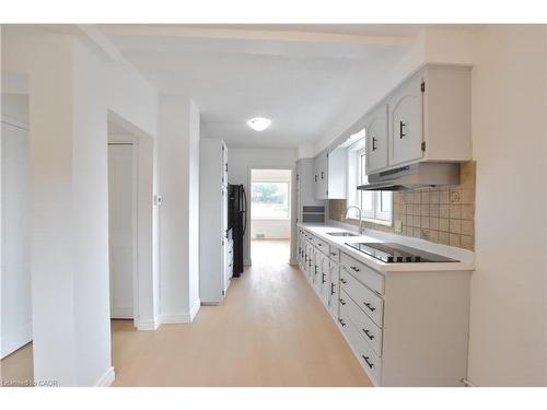238 Lowther Street N, Cambridge, ON - Indoor Photo Showing Kitchen