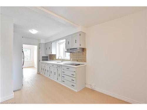 238 Lowther Street N, Cambridge, ON - Indoor Photo Showing Kitchen