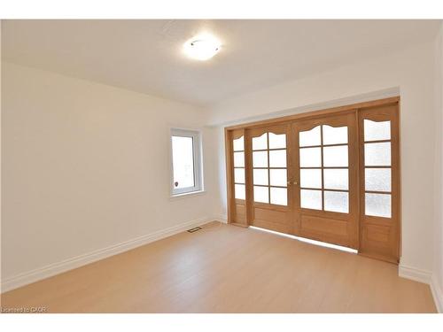 238 Lowther Street N, Cambridge, ON - Indoor Photo Showing Other Room