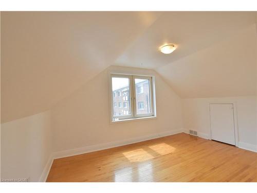 238 Lowther Street N, Cambridge, ON - Indoor Photo Showing Other Room