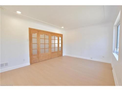 238 Lowther Street N, Cambridge, ON - Indoor Photo Showing Other Room