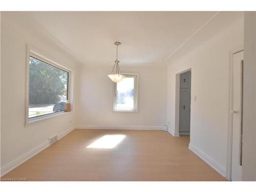 238 Lowther Street N, Cambridge, ON - Indoor Photo Showing Other Room