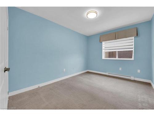 302-350 Concession Street, Hamilton, ON - Indoor Photo Showing Other Room