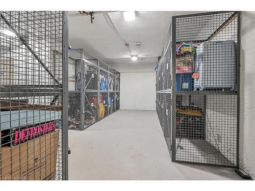 302-350 Concession Street, Hamilton, ON - Indoor