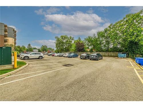 302-350 Concession Street, Hamilton, ON - Outdoor