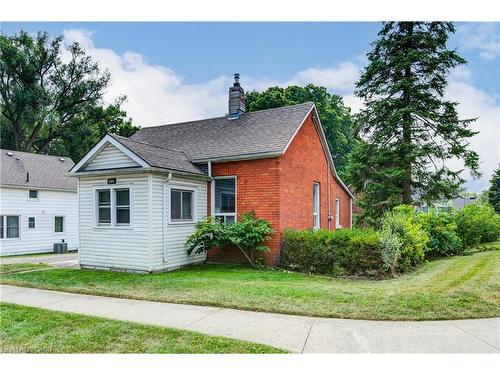 150 Finkle Street, Woodstock, ON - Outdoor