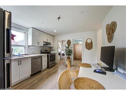150 Finkle Street, Woodstock, ON - Indoor Photo Showing Kitchen