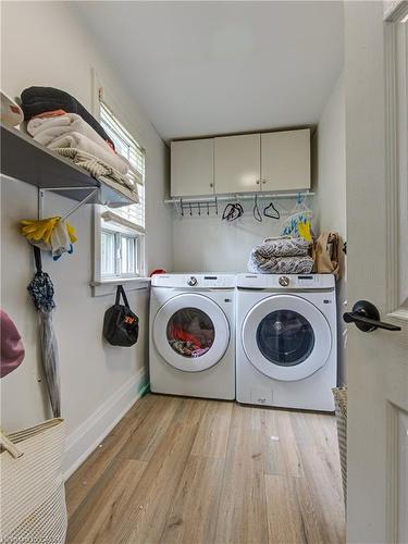 150 Finkle Street, Woodstock, ON - Indoor Photo Showing Laundry Room