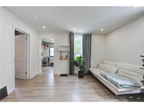 150 Finkle Street, Woodstock, ON - Indoor