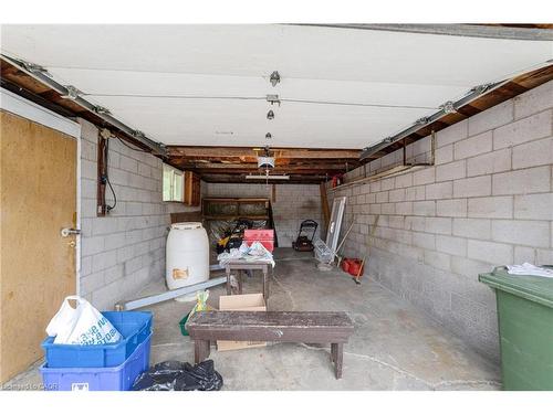 347 Hixon Road, Hamilton, ON - Indoor Photo Showing Garage