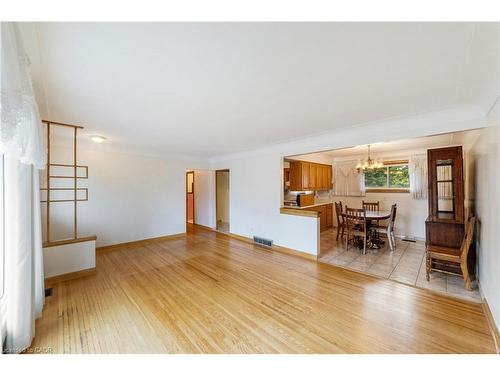 347 Hixon Road, Hamilton, ON - Indoor