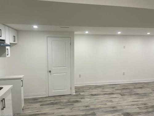 17 Fisher Crescent, Hamilton, ON - Indoor