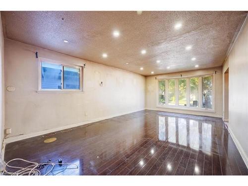 7270 Topping Road, Mississauga, ON - Indoor Photo Showing Other Room