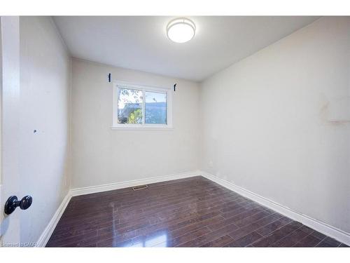 7270 Topping Road, Mississauga, ON - Indoor Photo Showing Other Room