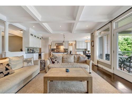 2616 Morrison Road, Cambridge, ON - Indoor Photo Showing Living Room