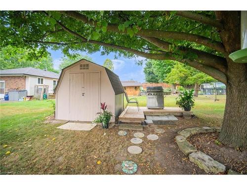 69 Bee Street, Woodstock, ON - Outdoor