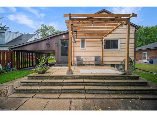 69 Bee Street, Woodstock, ON - Outdoor