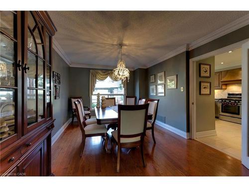 3043 Vanderbilt Road, Mississauga, ON - Indoor Photo Showing Dining Room