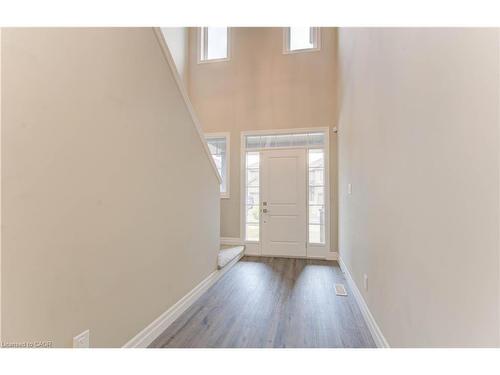 153 Mountain Holly Court, Waterloo, ON - Indoor Photo Showing Other Room
