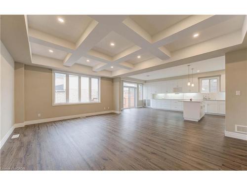 153 Mountain Holly Court, Waterloo, ON - Indoor Photo Showing Other Room