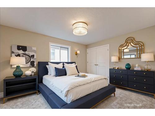153 Mountain Holly Court, Waterloo, ON - Indoor Photo Showing Bedroom