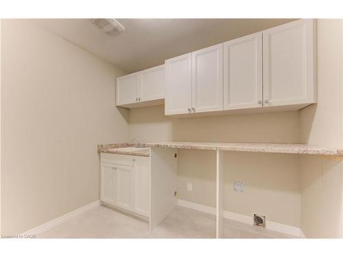 153 Mountain Holly Court, Waterloo, ON - Indoor With Storage