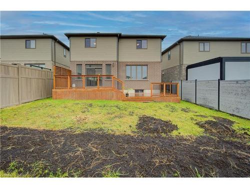 153 Mountain Holly Court, Waterloo, ON - Outdoor With Deck Patio Veranda With Exterior