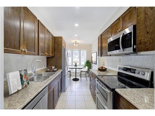 3045 Driftwood Drive, Burlington, ON - Indoor Photo Showing Kitchen With Double Sink