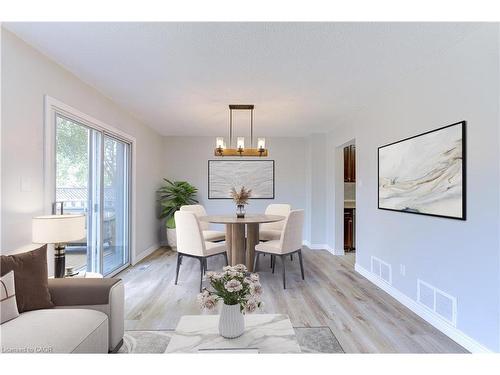 3045 Driftwood Drive, Burlington, ON - Indoor