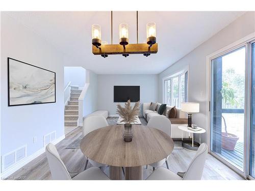 3045 Driftwood Drive, Burlington, ON - Indoor