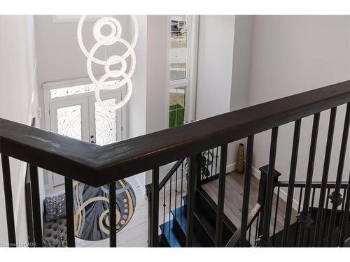 20 Festival Way, Binbrook, ON - Indoor Photo Showing Other Room