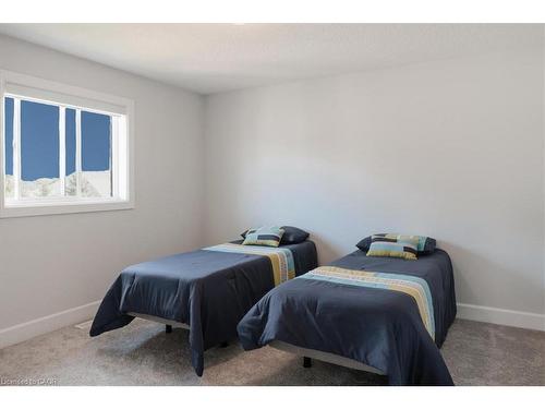 20 Festival Way, Binbrook, ON - Indoor Photo Showing Bedroom