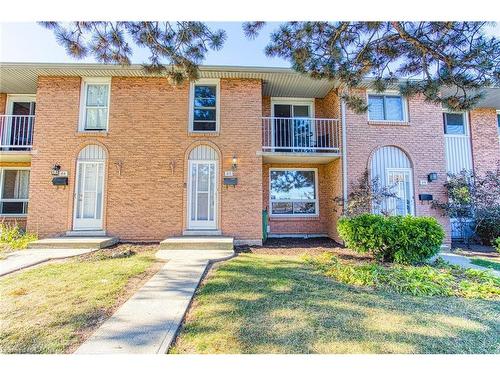 37-151 Gateshead Crescent, Stoney Creek, ON - Outdoor With Balcony With Facade