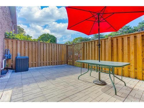 37-151 Gateshead Crescent, Stoney Creek, ON - Outdoor With Deck Patio Veranda With Exterior